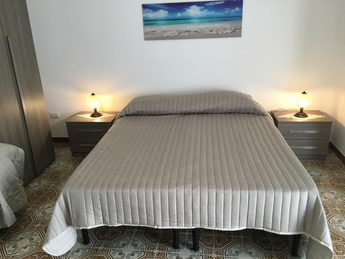 Bed and Breakfast Al Chiaro Di Luna Taormina Exterior foto